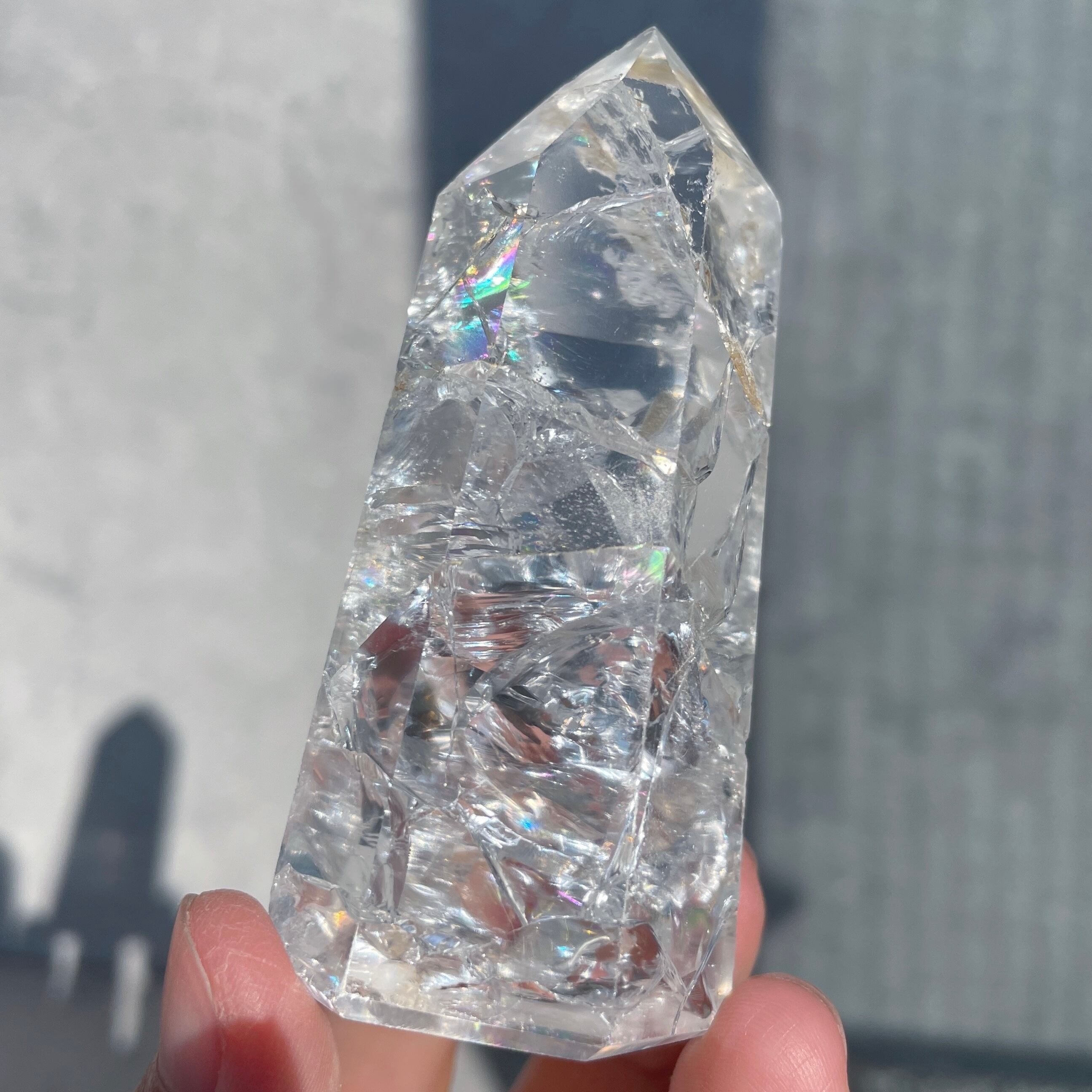 クラッククォーツ タワー型43(アイリスクォーツ) ◇ Crack Quartz (Iris quartz) ◇ 天然石・鉱物・パワーストーン