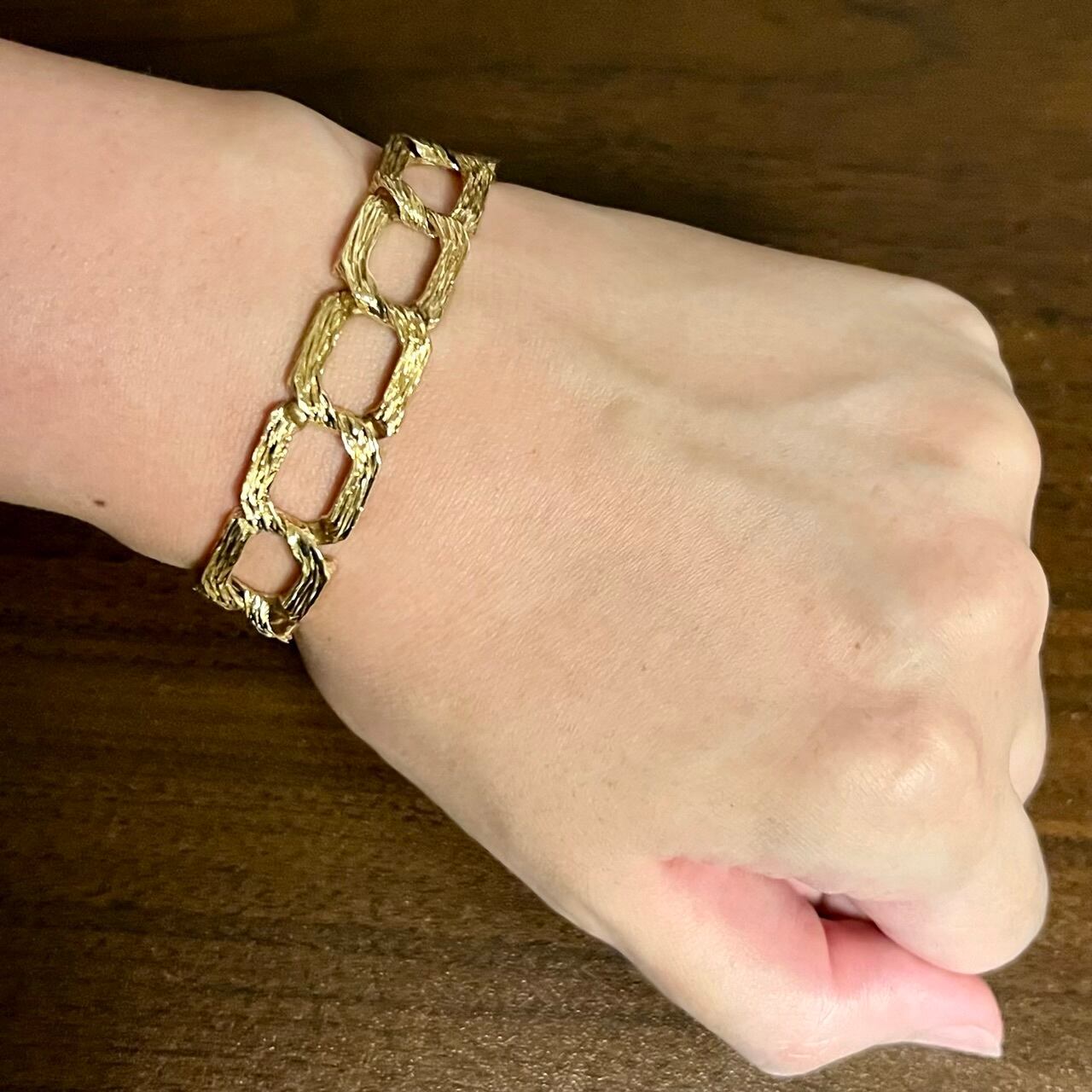 ティファニー ヴィンテージ 14K サファイア フラワー バングル ティファニー ヴィンテージ 14K サファイア フラワー バングル