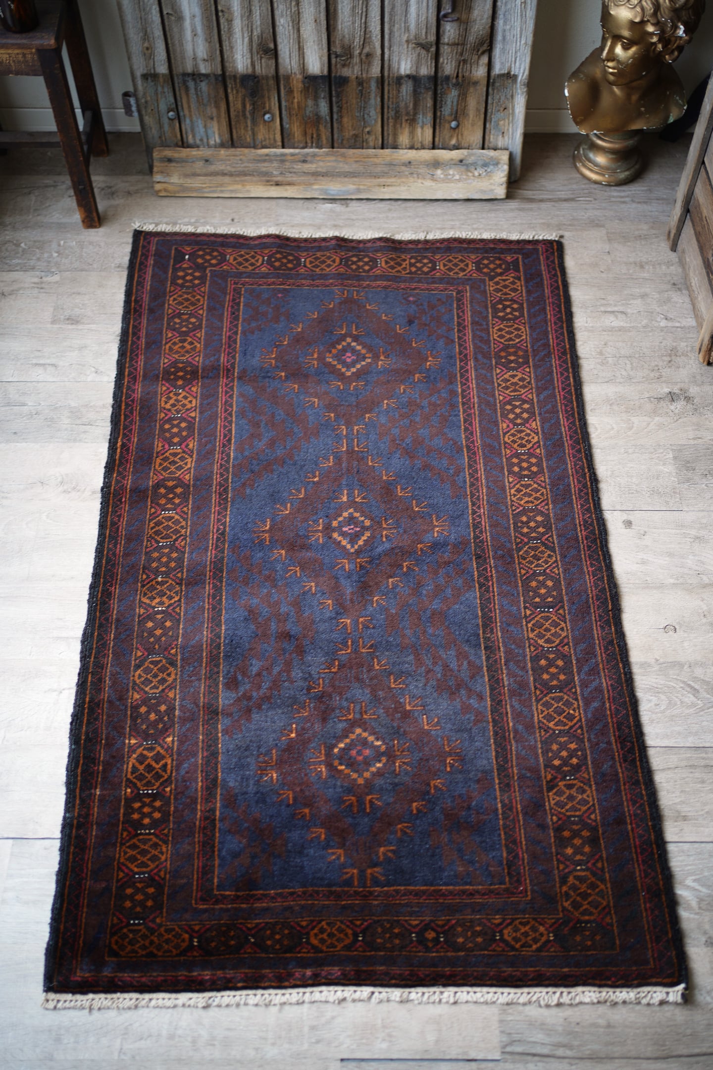 447】Vintage Afghan Baluch rug 1985's | ヴィンテージラグ専門店
