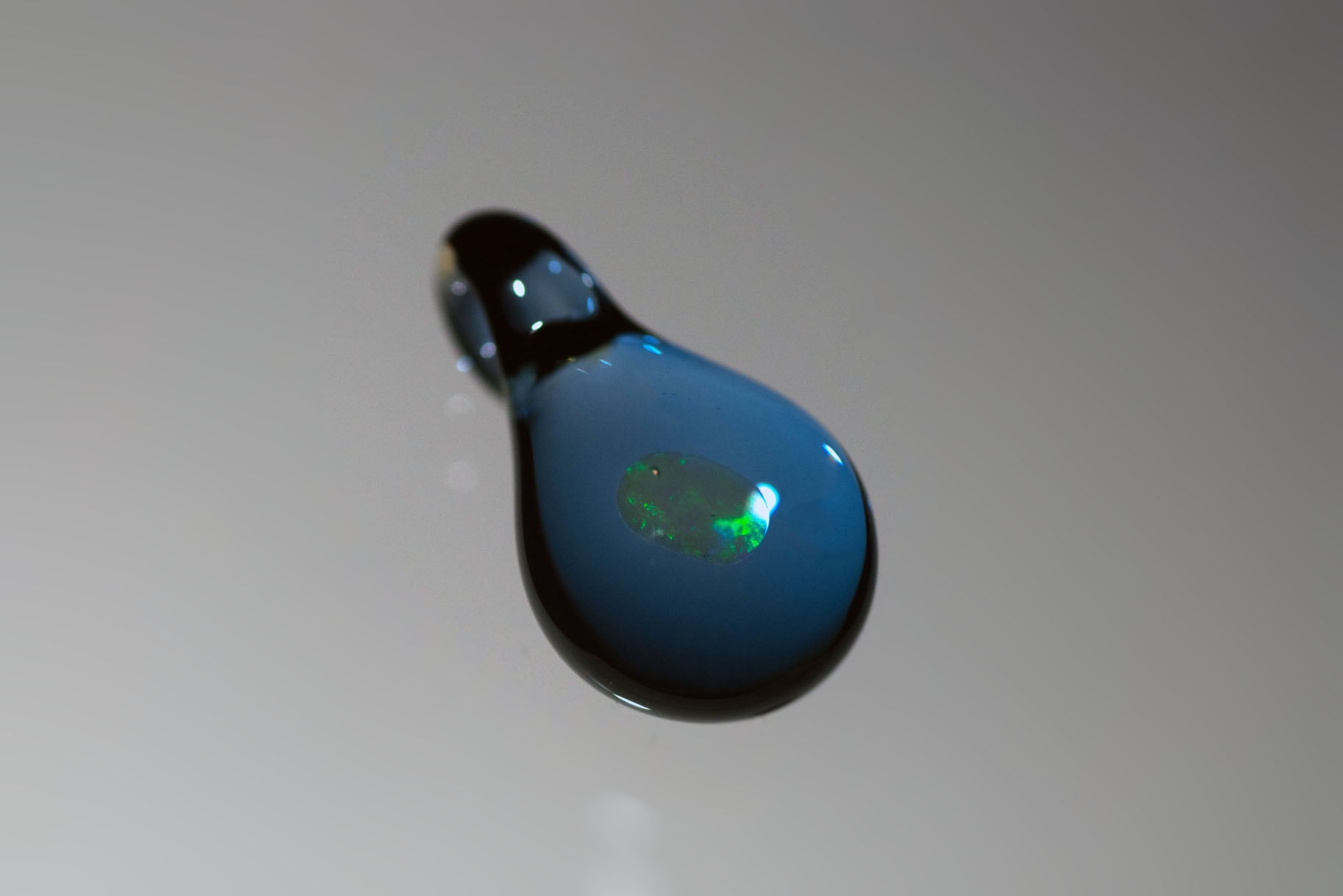 Color Opal White / 田中福男