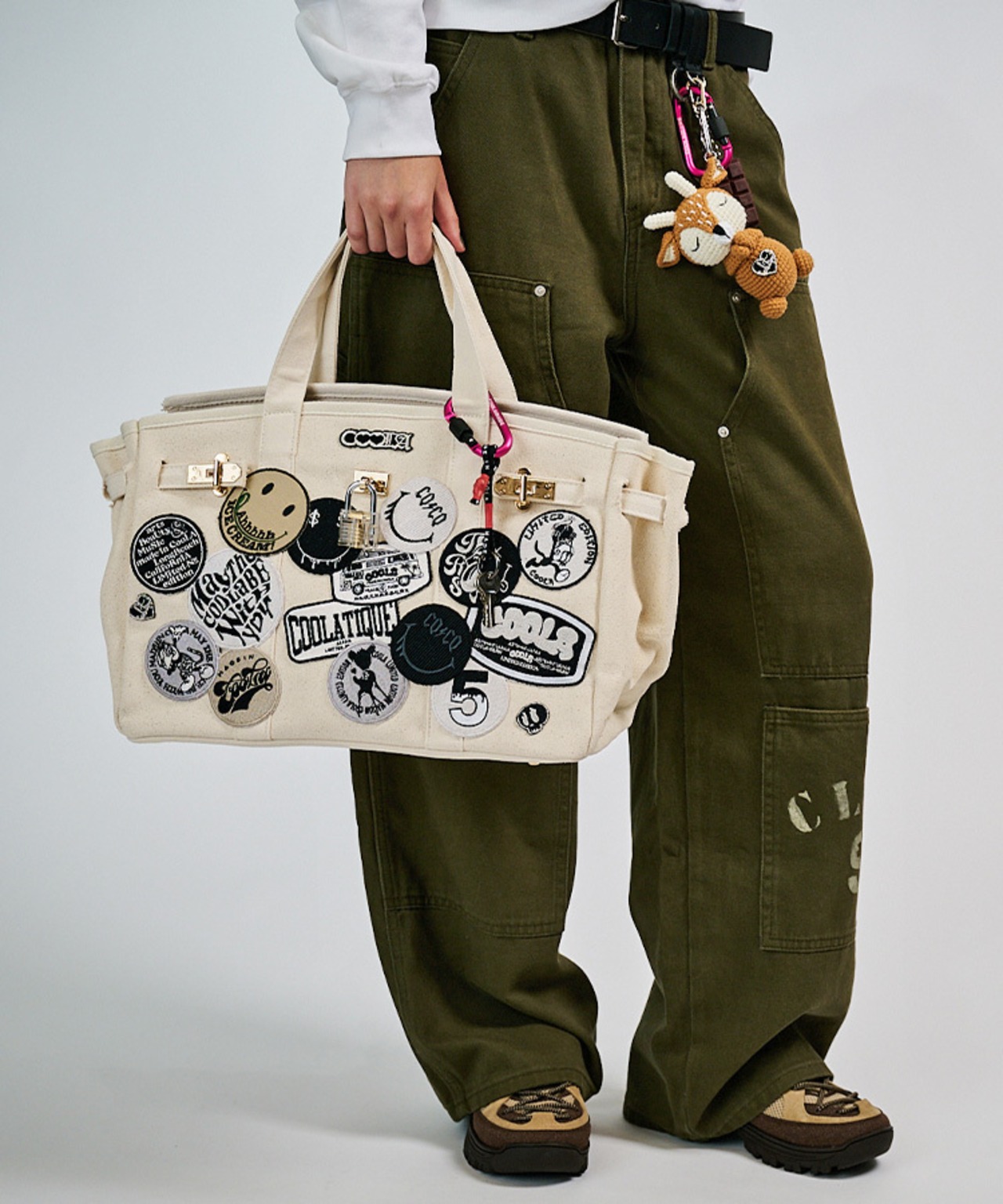 -数量限定-【直営限定ITEM】TYPE-A バイカラーワッペンターンロックハンドバッグ　CQ-49510H