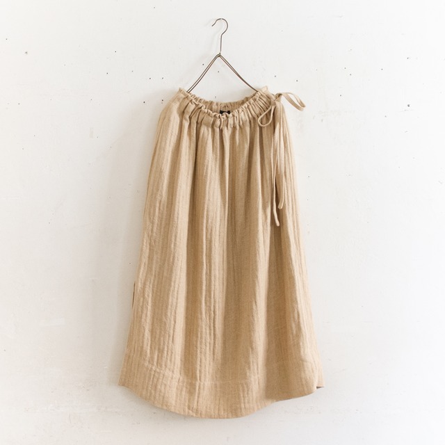 one side slit long skirt／herringbone linen〈beige〉