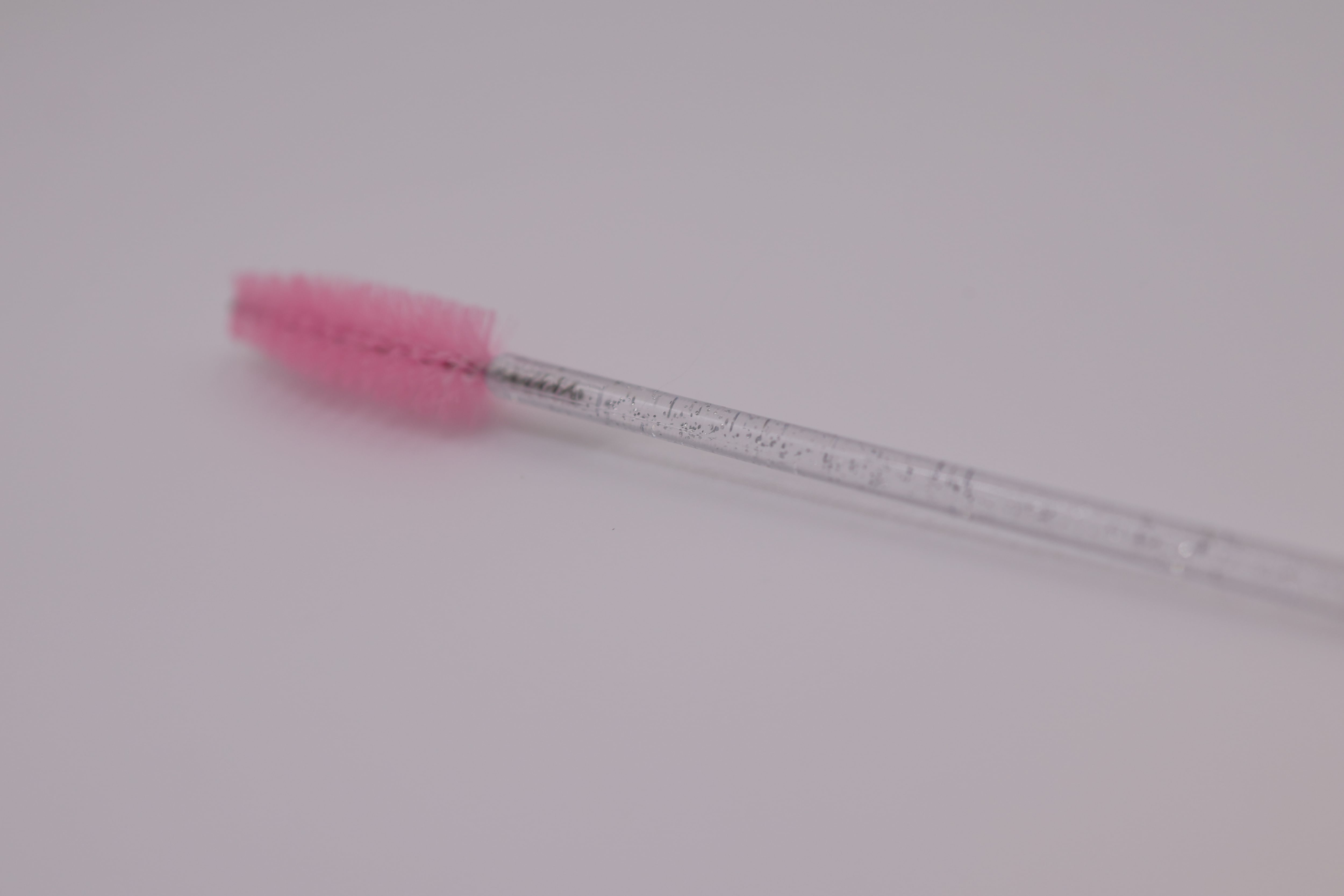 ピンクブラシ50本