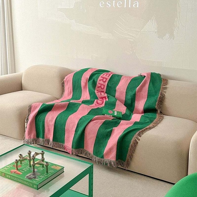 MERRY FRIDAY / Rose Verde