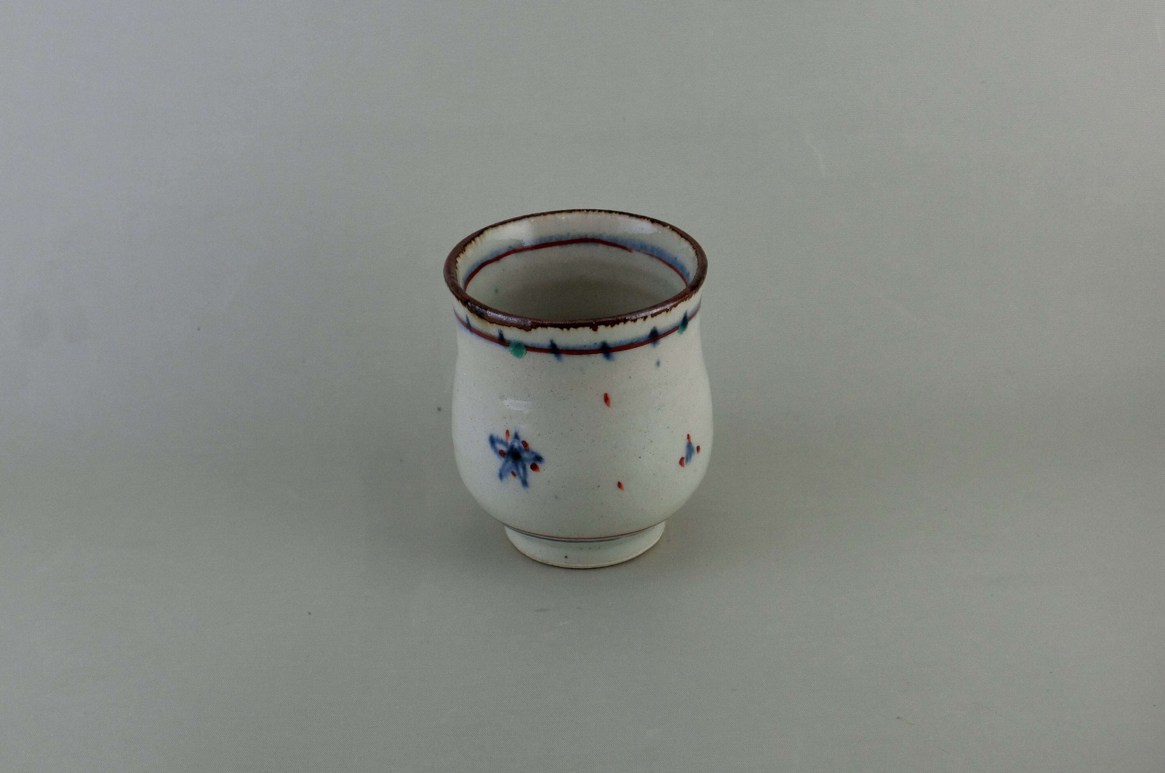 安南赤絵花紋湯?