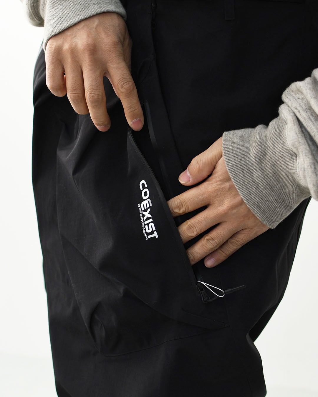 ボードウエアー CMF OUTDOOR GARMENT [コムフィアウトドアガーメント] WHITE OUT WADER