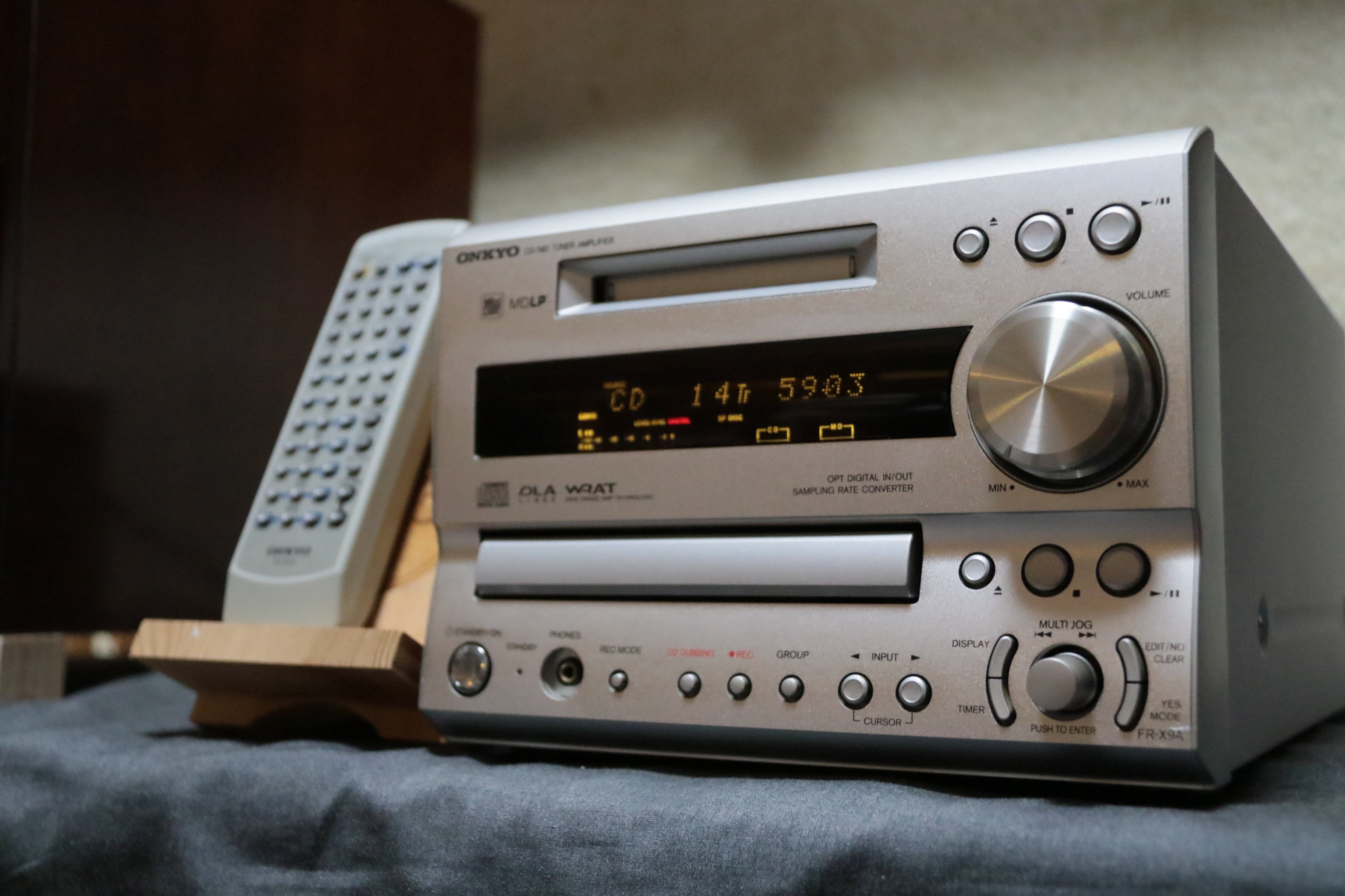 ONKYOミニコンポの銘機！】ONKYO FR-X9A ユニット単体 MD/CD/ﾁｭﾅｰ/ｱﾝﾌﾟ 