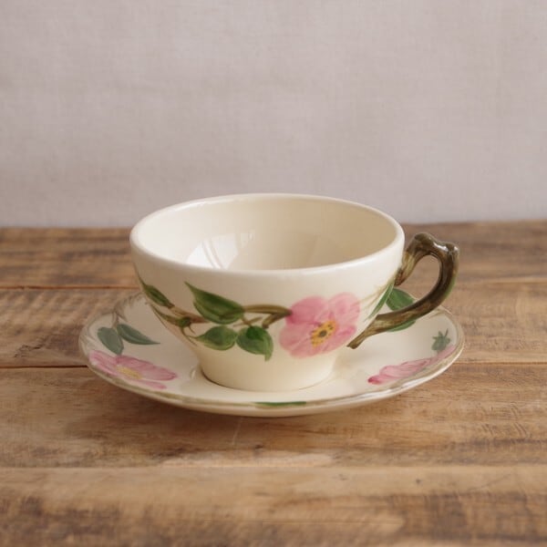 フランシスカン デザートローズ ピンク 薔薇 花柄 ティーカップ 