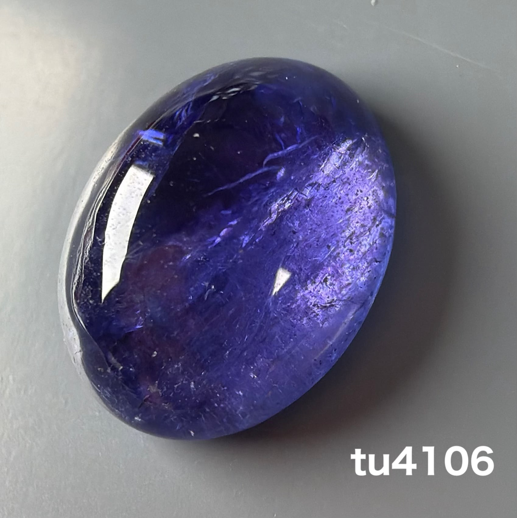 ガネーシュヒマール産 ヒマラヤ水晶 44ミリ 原石ポイント tg994