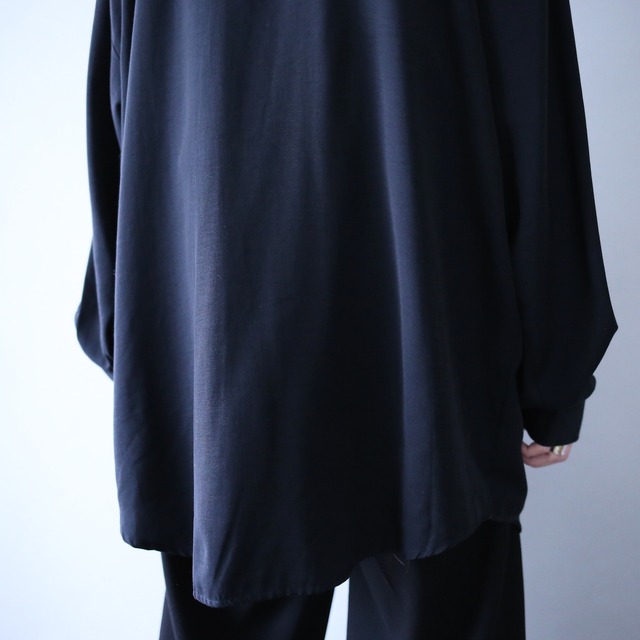 double button and fly-front embroidery design loose shirt