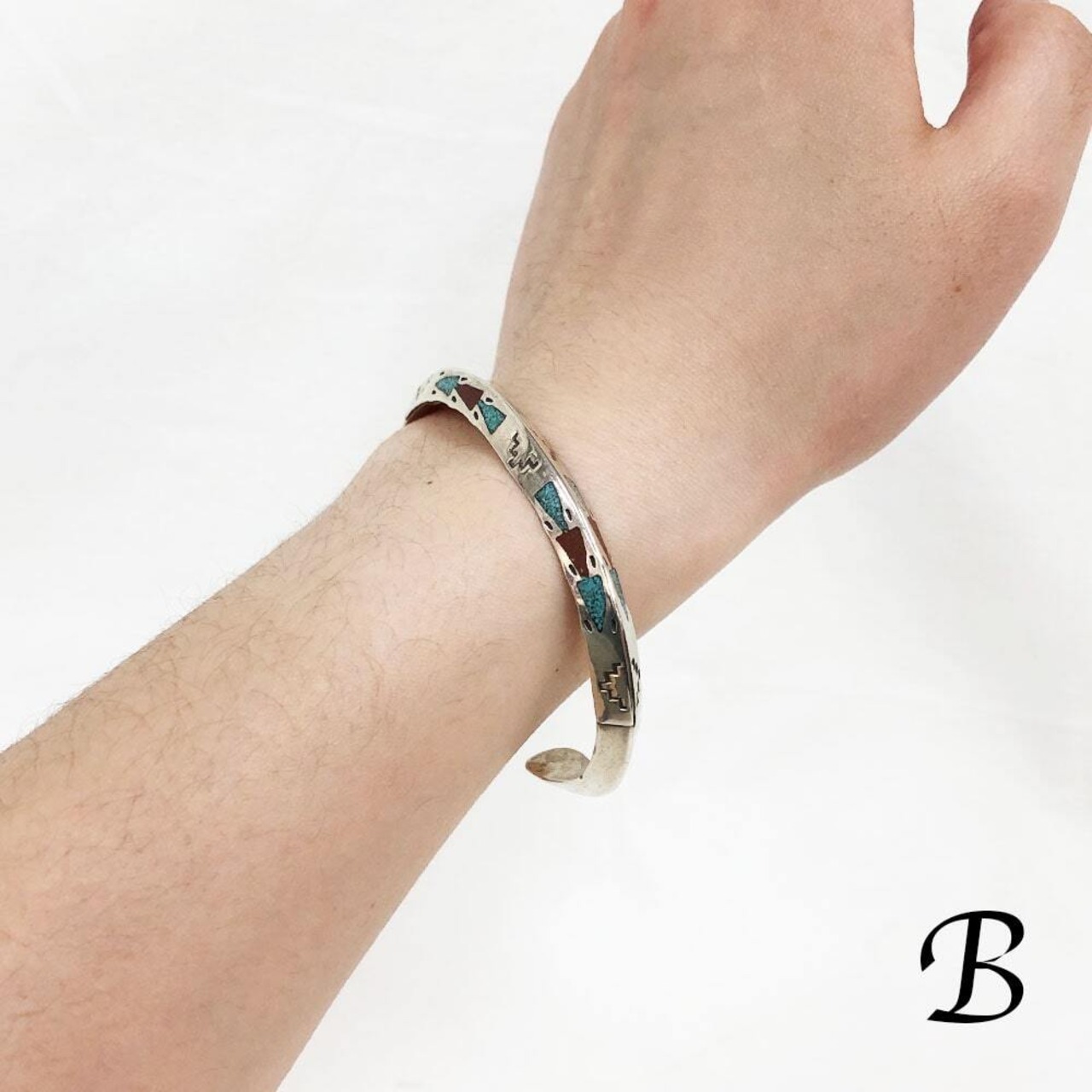 INDIAN JEWELRY(インディアンジュエリー)】Navajo Tip Inlay Bnagle by Ray.B ナバホ チップインレイ バングル Ray.B作