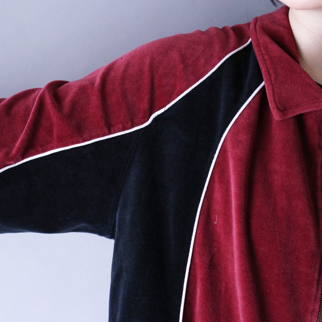 bi-color and piping design over silhouette velours zip-up jacket