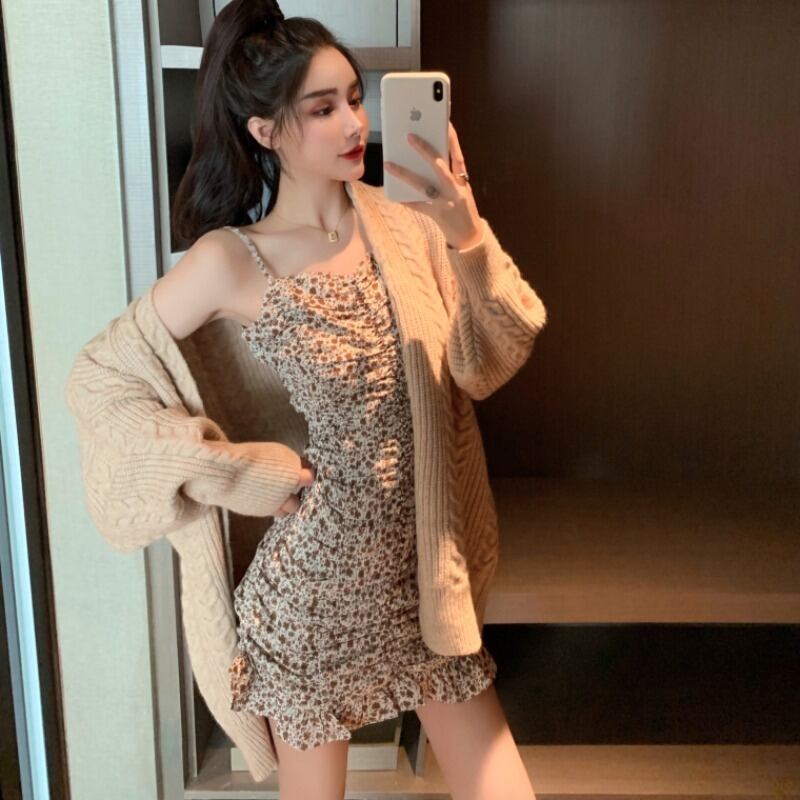 カーディガン薄手セーター オータムジャケット レディーススタンダードフローラルスカート レッドセット レトロ 秋物 花柄 ハンチェンe72763614704