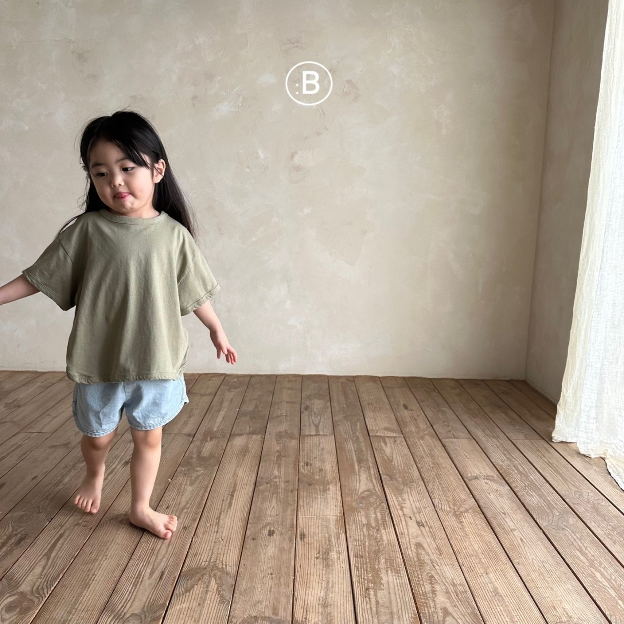 【Bella bambina】ふんわりシルエットの無地T カーキ 80~130cm 240723 - 2