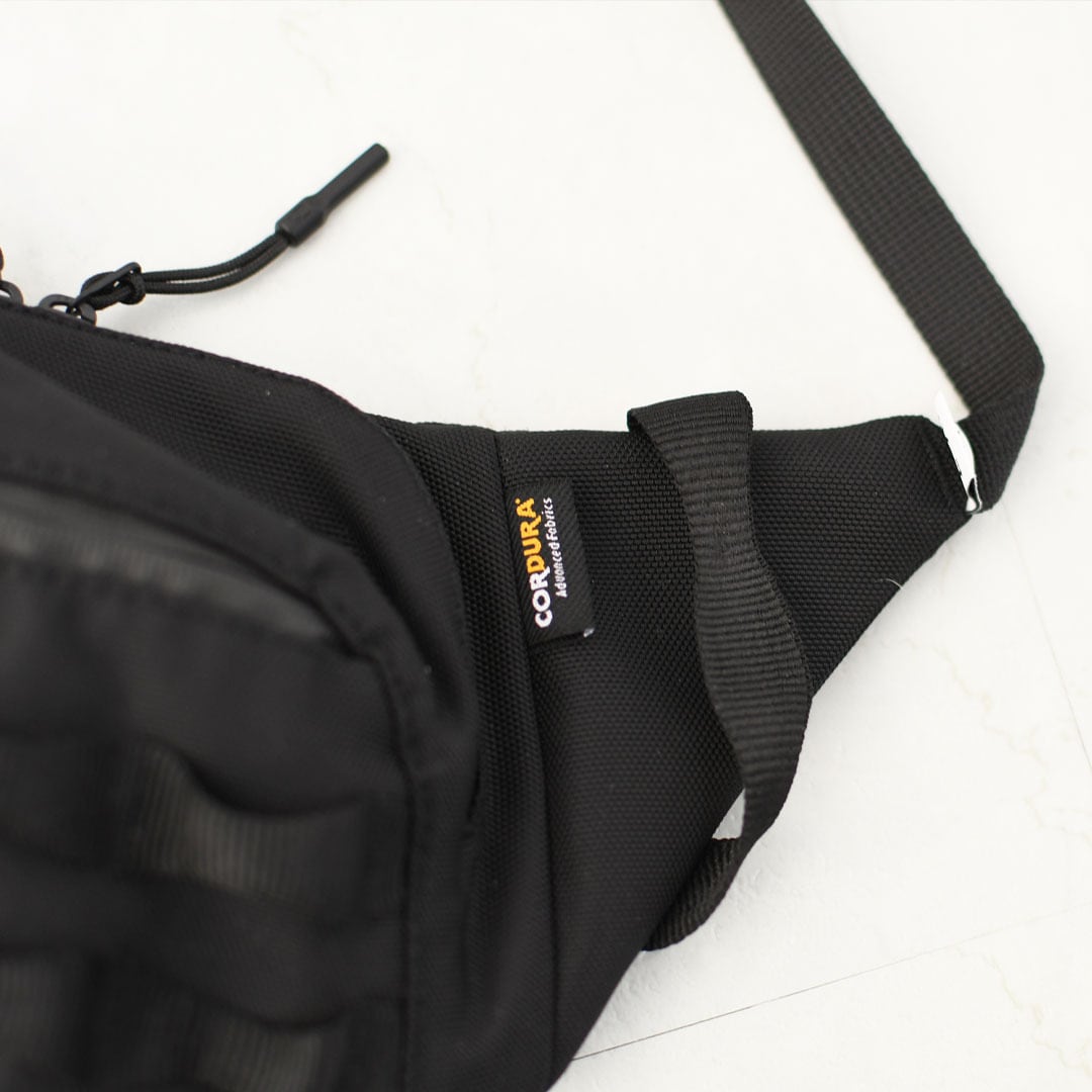 CMF OUTDOOR GARMENT [コムフィアウトドアガーメント] FANNY PACK