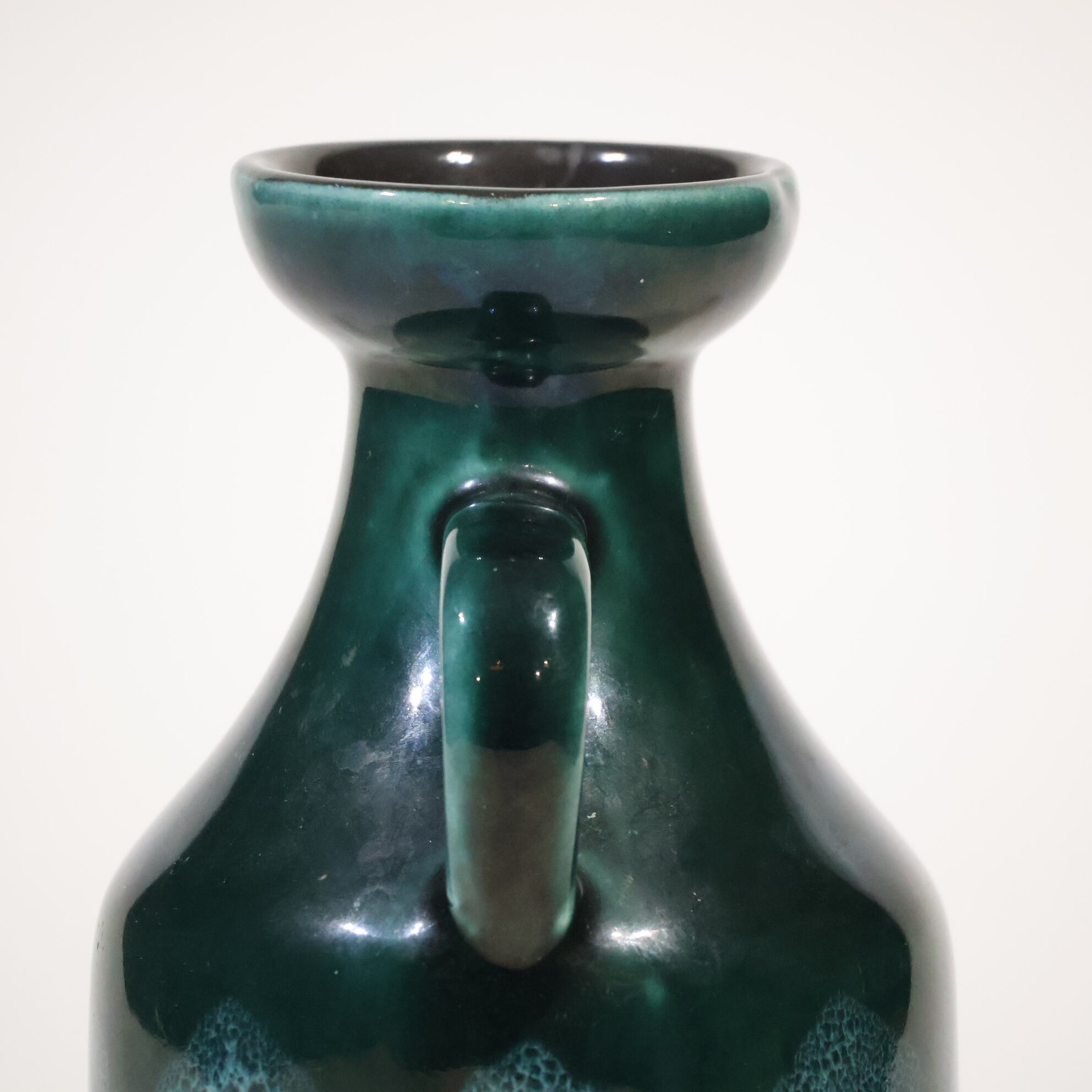 Strehla-- 18.0cm | Fat Lava & German Art Pottery