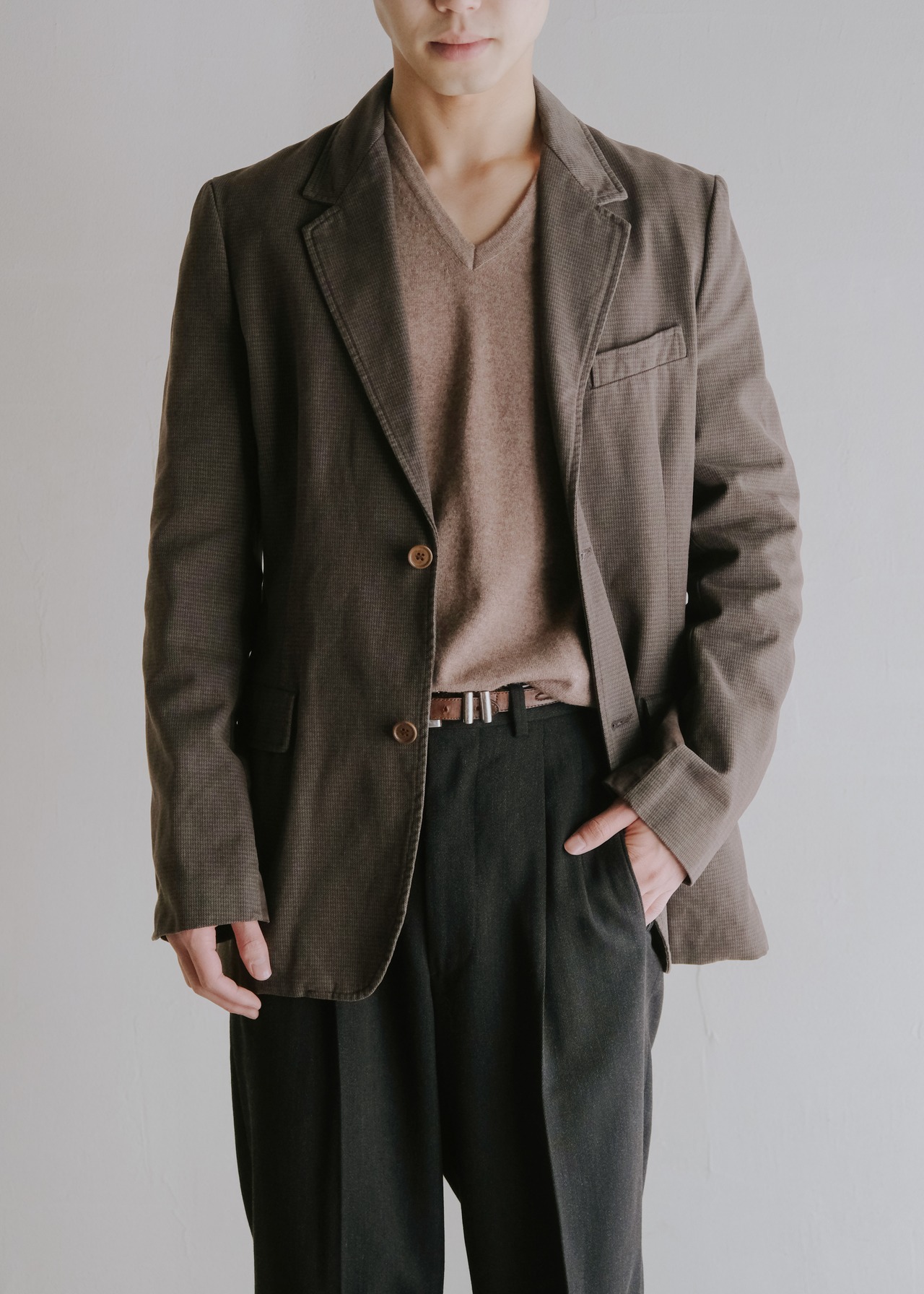 hussein chalayan 2B paneling tailored jacket