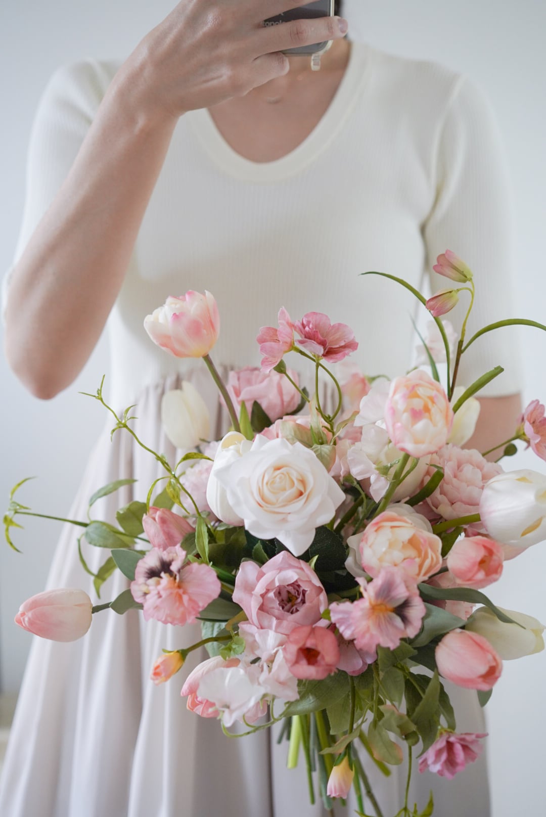 〈OUTLET / 完成品販売ブーケ〉 Tulip pink artificial flower bouquet