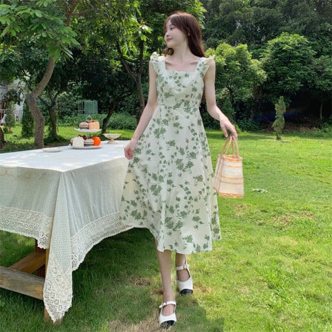 【新作】【送料無料】 サスペンダースカート新しいレトロロマンチックなウエストスリムドレスニッチデザインハイエンド気質花柄スカート夏 0239467666944