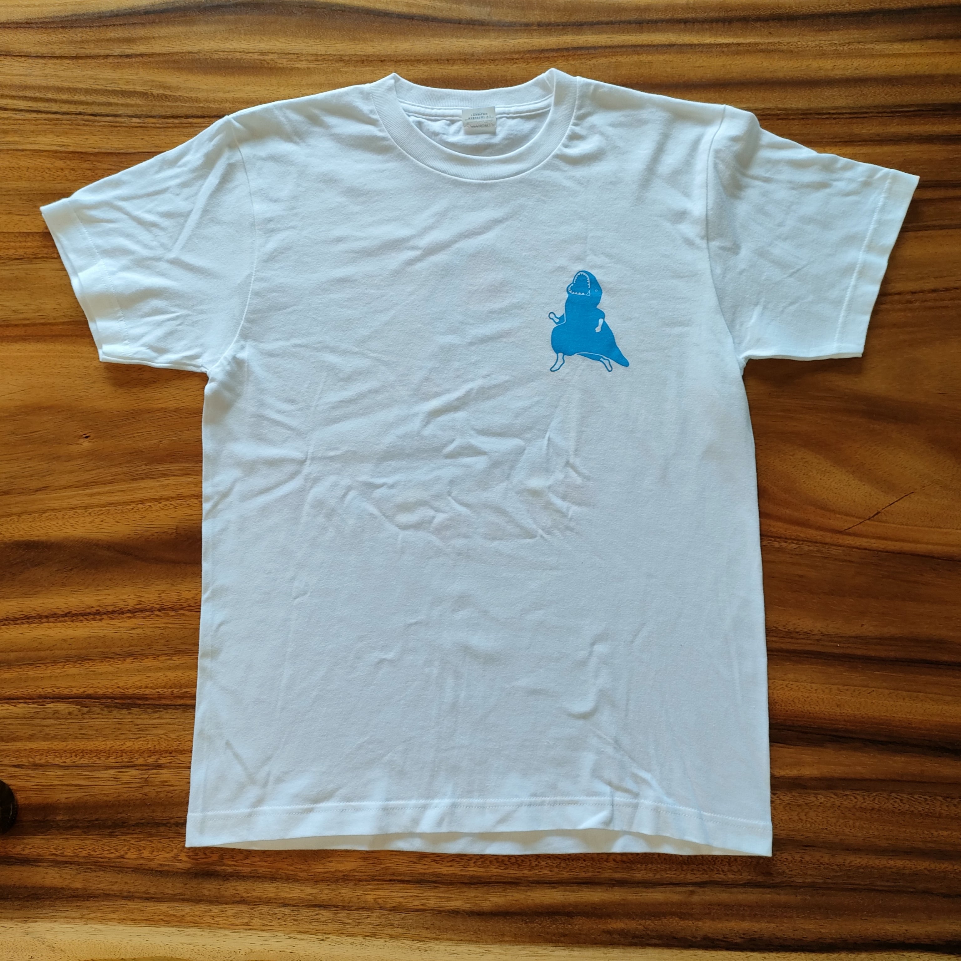 貪欲なティラノサウルス　限定Tシャツ 貪欲なティラノサウルス 限定Tシャツ 2024公式Tシャツ | 日本