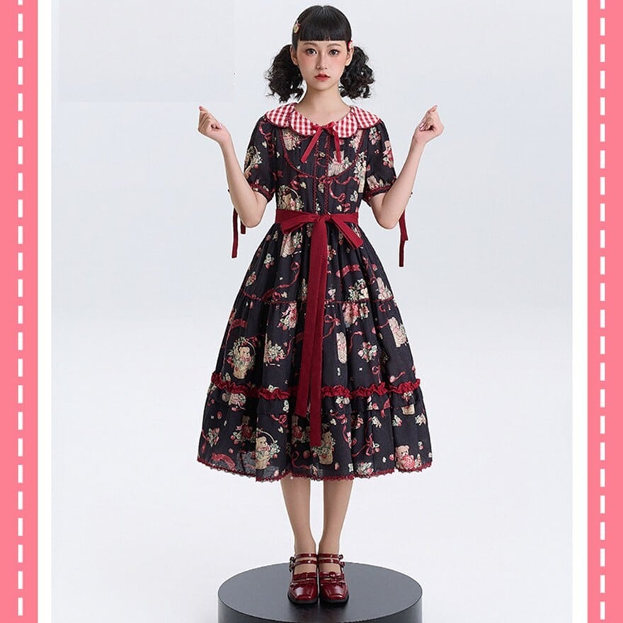 甘ロリ｜いちごとくま柄が広がるティアード ゆめかわいいワンピース