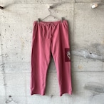 Sweatpants with embroidered patches