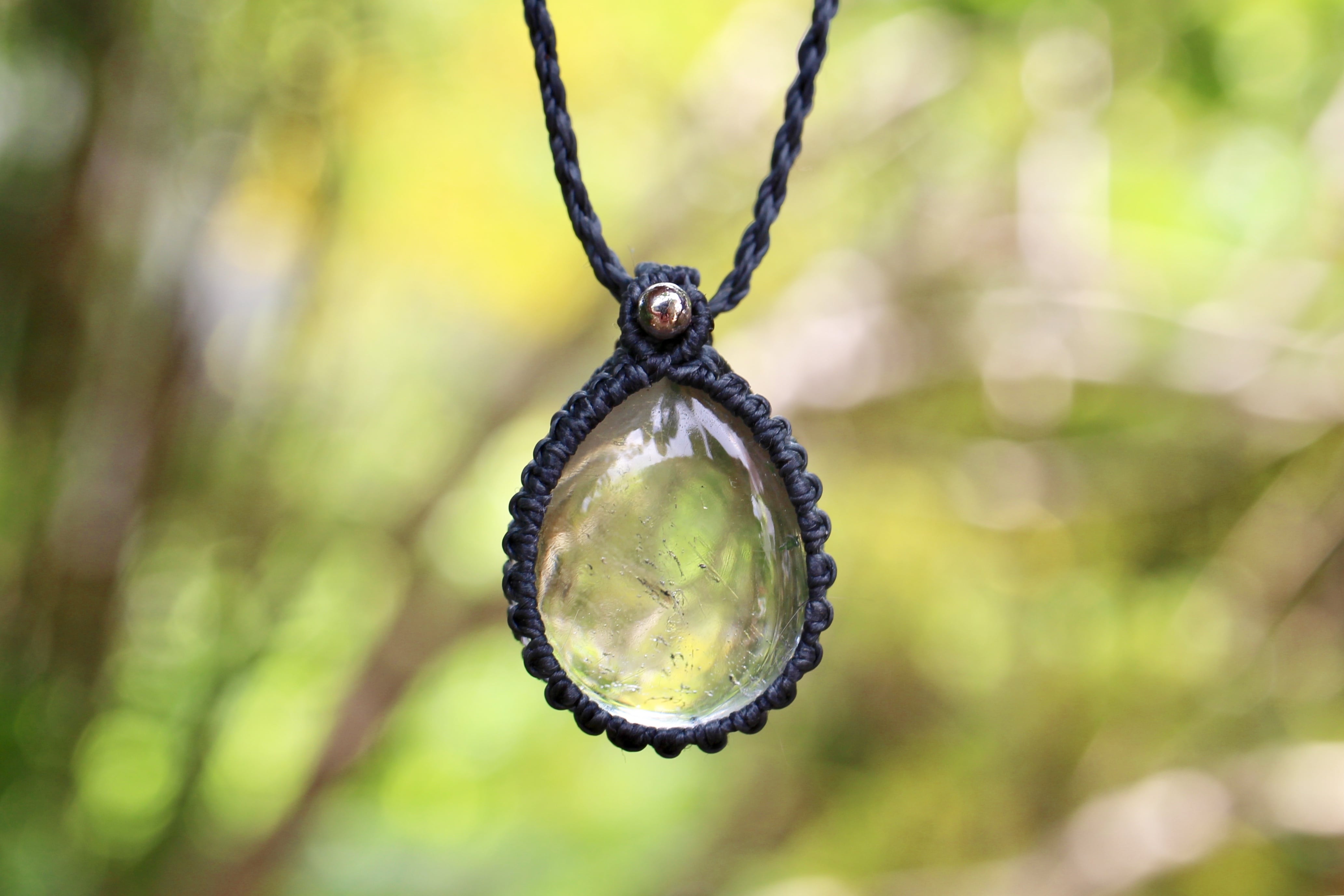 ガネッシュヒマール産】ヒマラヤ水晶とアメジストの天然石