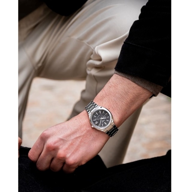 国内正規品 CASIO EDIFICE カシオ エディフィス 自動巻き サファイアガラス 10気圧防水 メンズ腕時計 EFK-200CD-1AJF