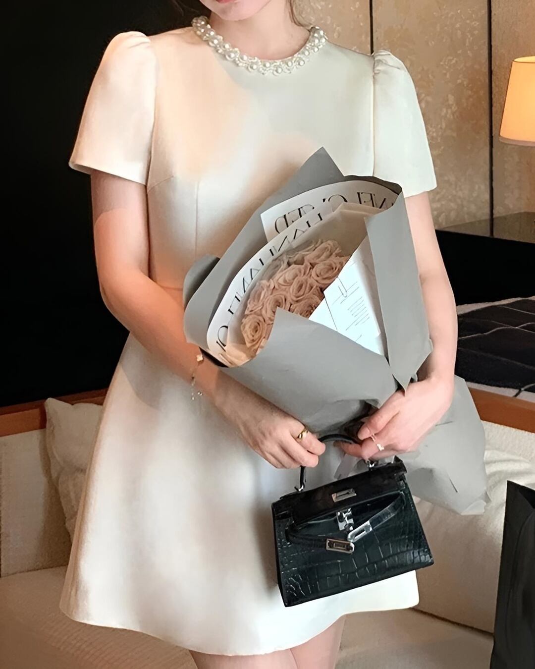 エレガントパールパフスリワンピース(2 colors) 2403015