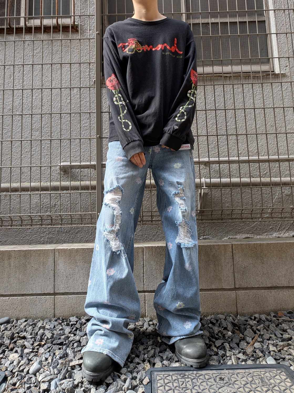 "ROSE" front and both arms print L/S