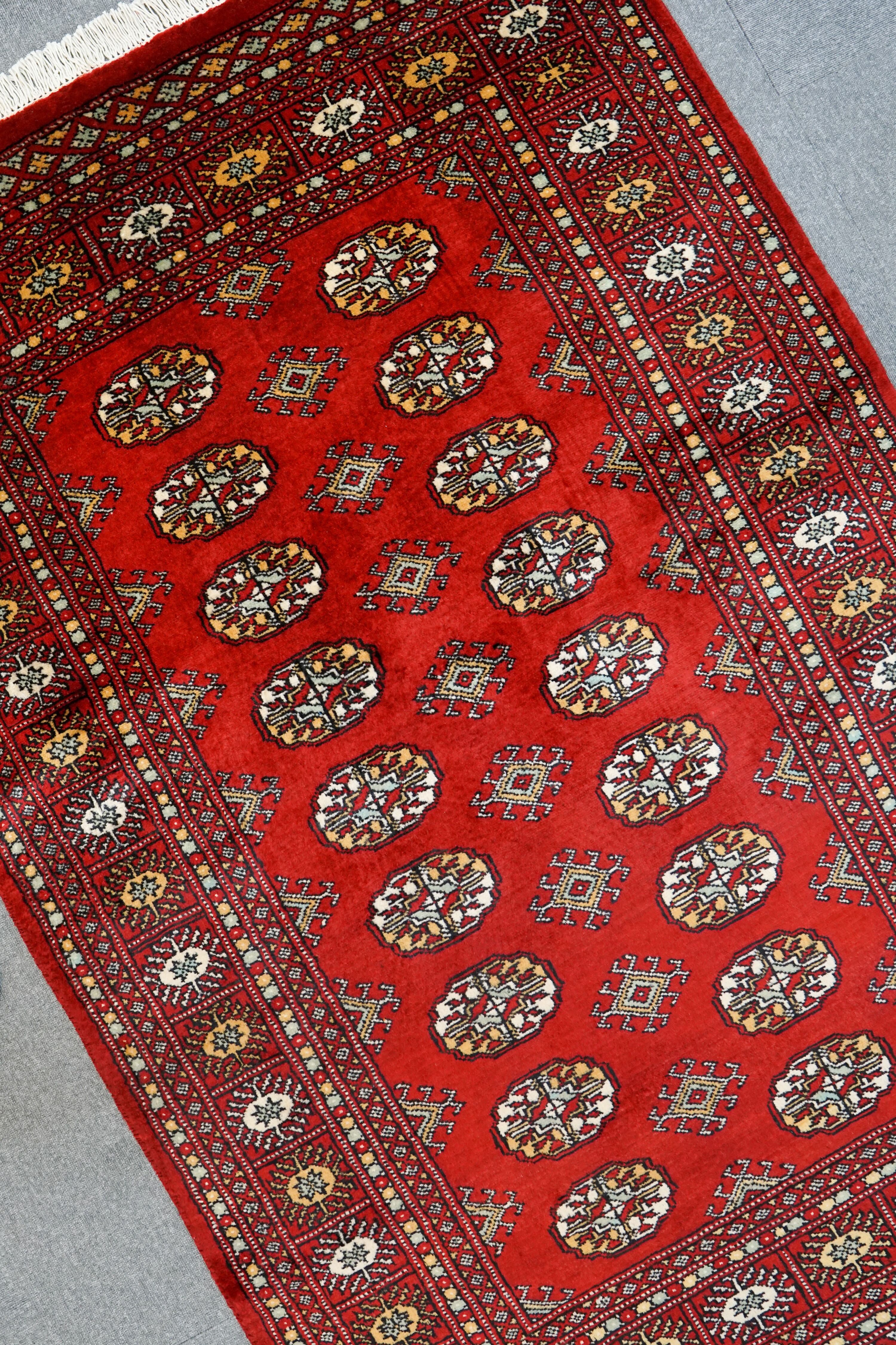 188×124cm【パキスタン手織り絨毯】 Decorworks