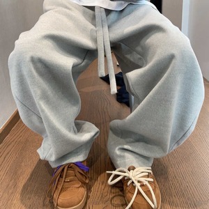 ボリュームウールルーズパンツ　1038