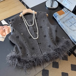 フェザービジューショートジレ　A3311