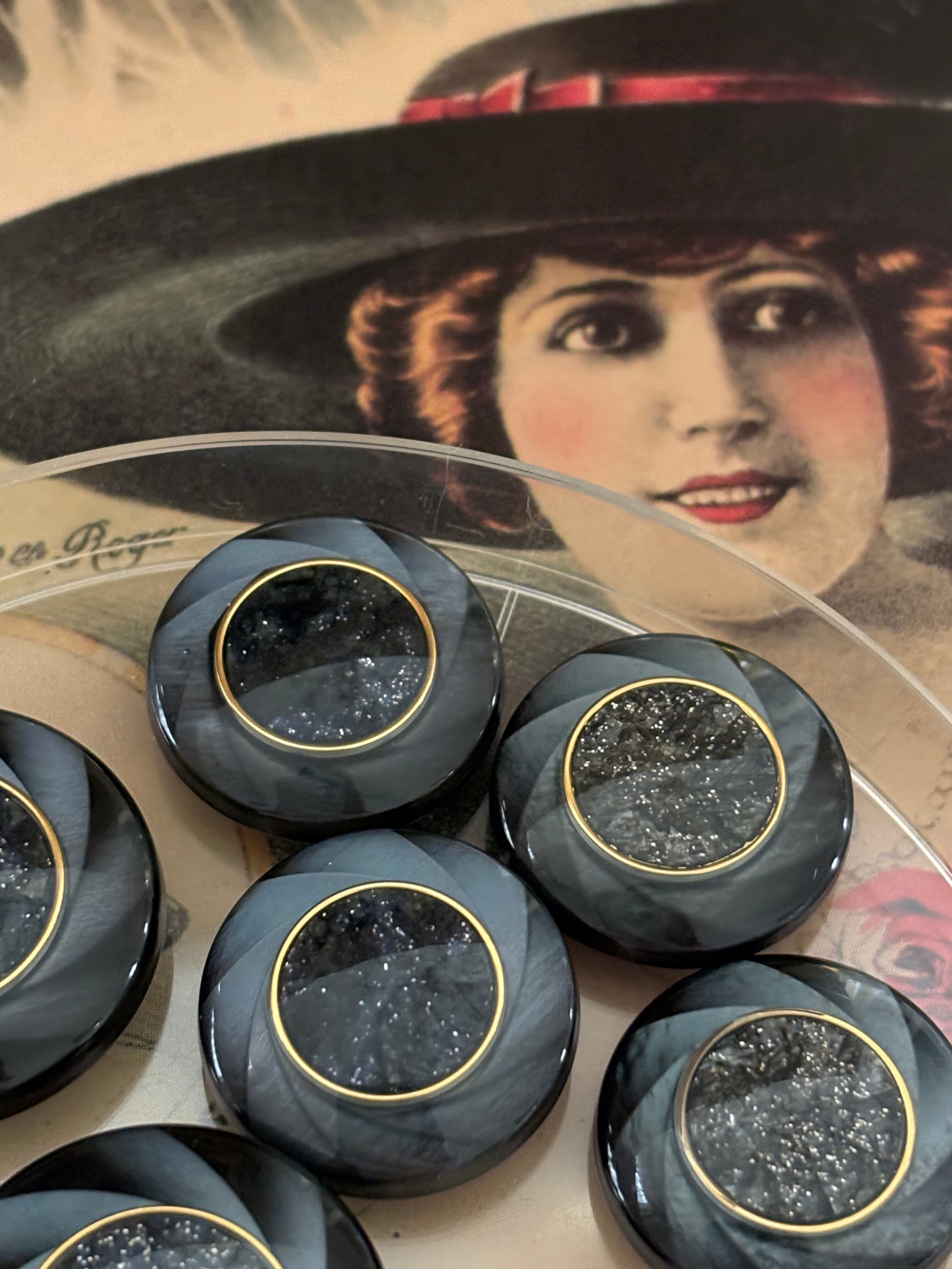Japanese Vintage ボタン ブラック・シルバー系 グリッター 渦 19mm レトロ アクセサリーパーツ 装飾材 カルトナージュ