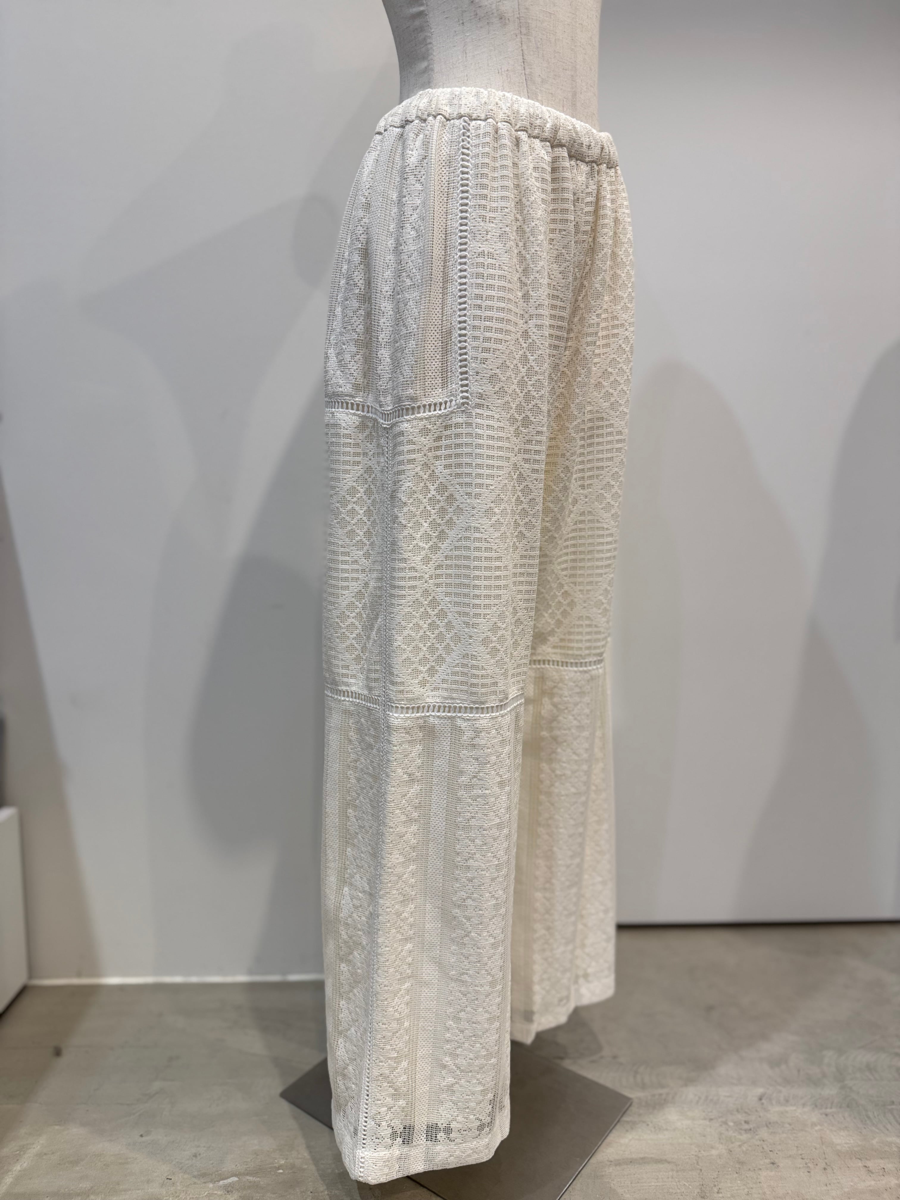 【CHIGNON】パッチワークレースパンツ　3561-051BZ