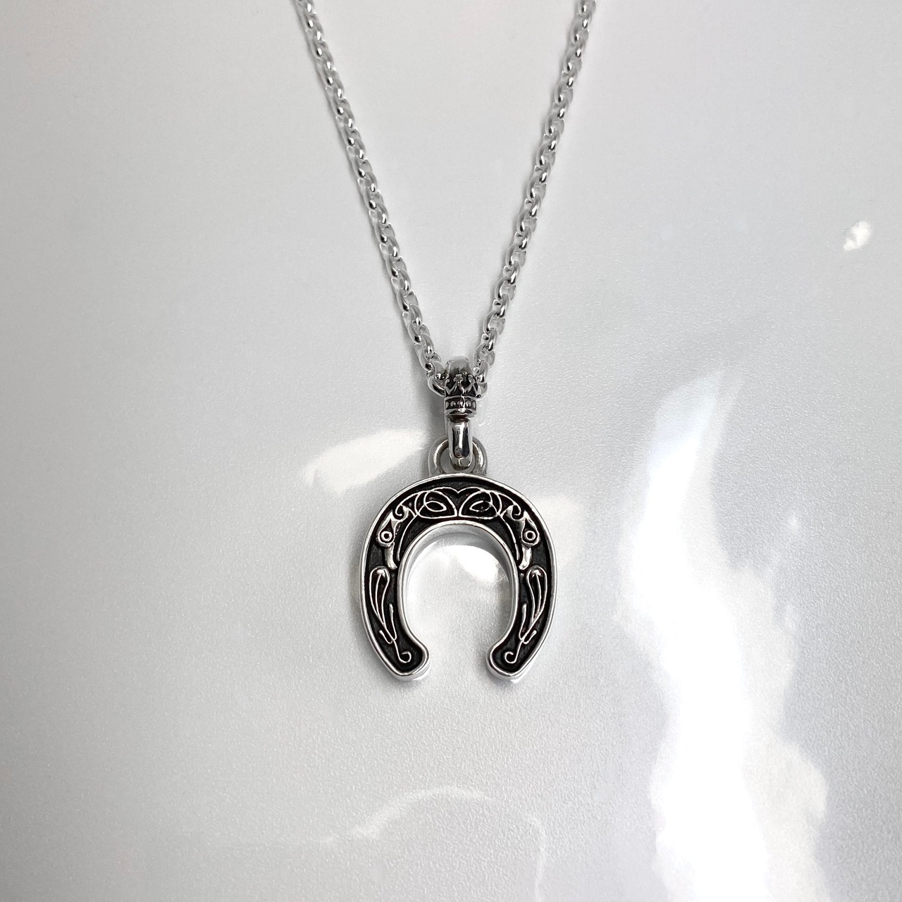 CELTIC HORSESHOE NECKLACE / ケルティックホースシューネックレス
