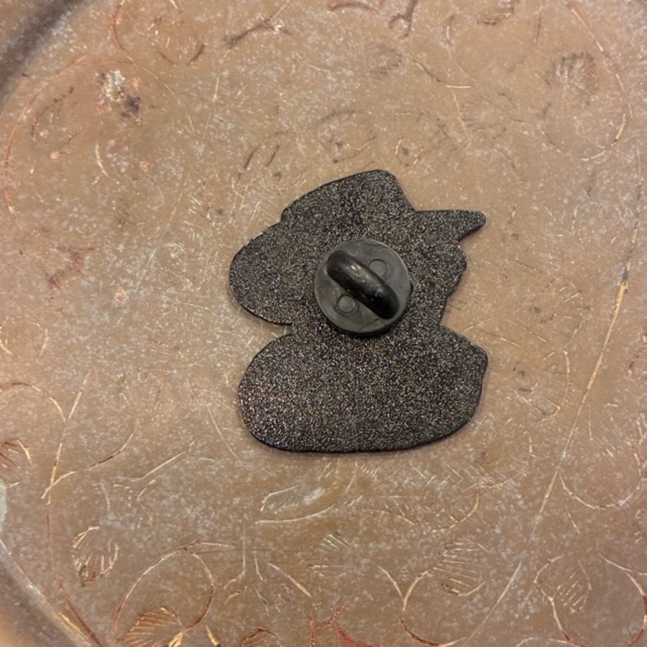 TOPANGA Jewelry Pin Brooch Police Duck　ピンブローチ　警官のアヒル　ブラック　保安官　帽子　ジャケット　バッグ　ギフト　プレゼント