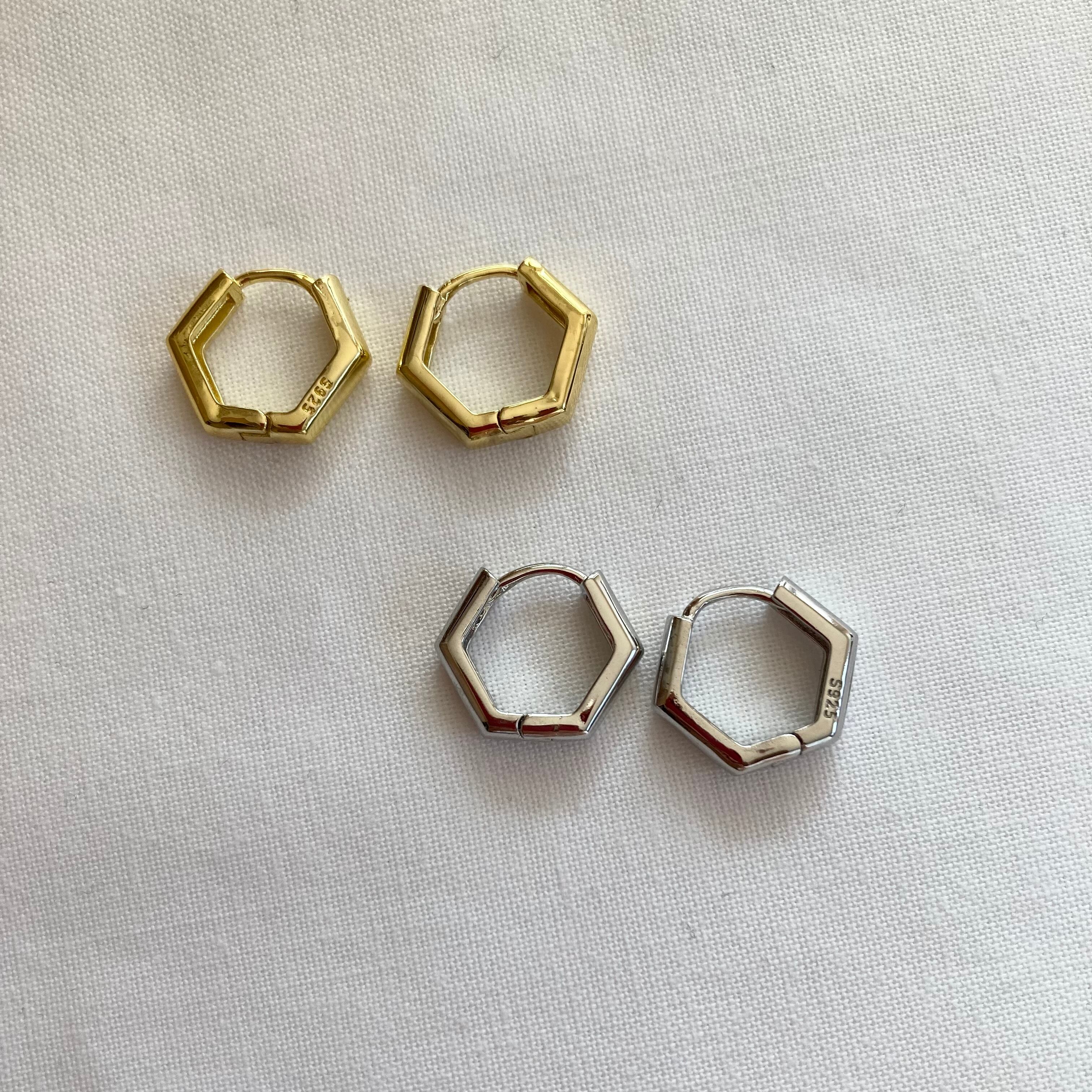 ヘキサゴンフープピアス