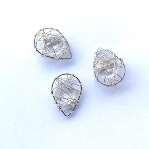 ビジュー入りワイヤーチャーム(しずく)