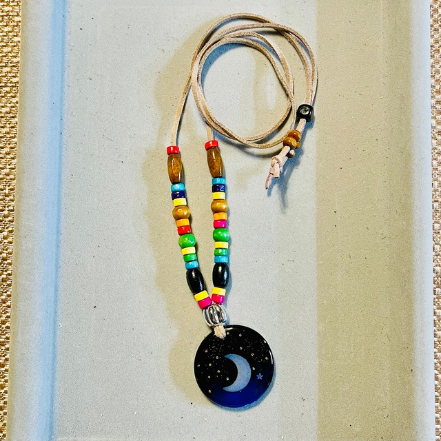 星空　三日月　ペンダント　レジン　ネックレス　ハンドメイド