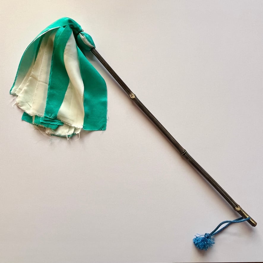 【番外編】手作り　黒竹正絹ハタキJ