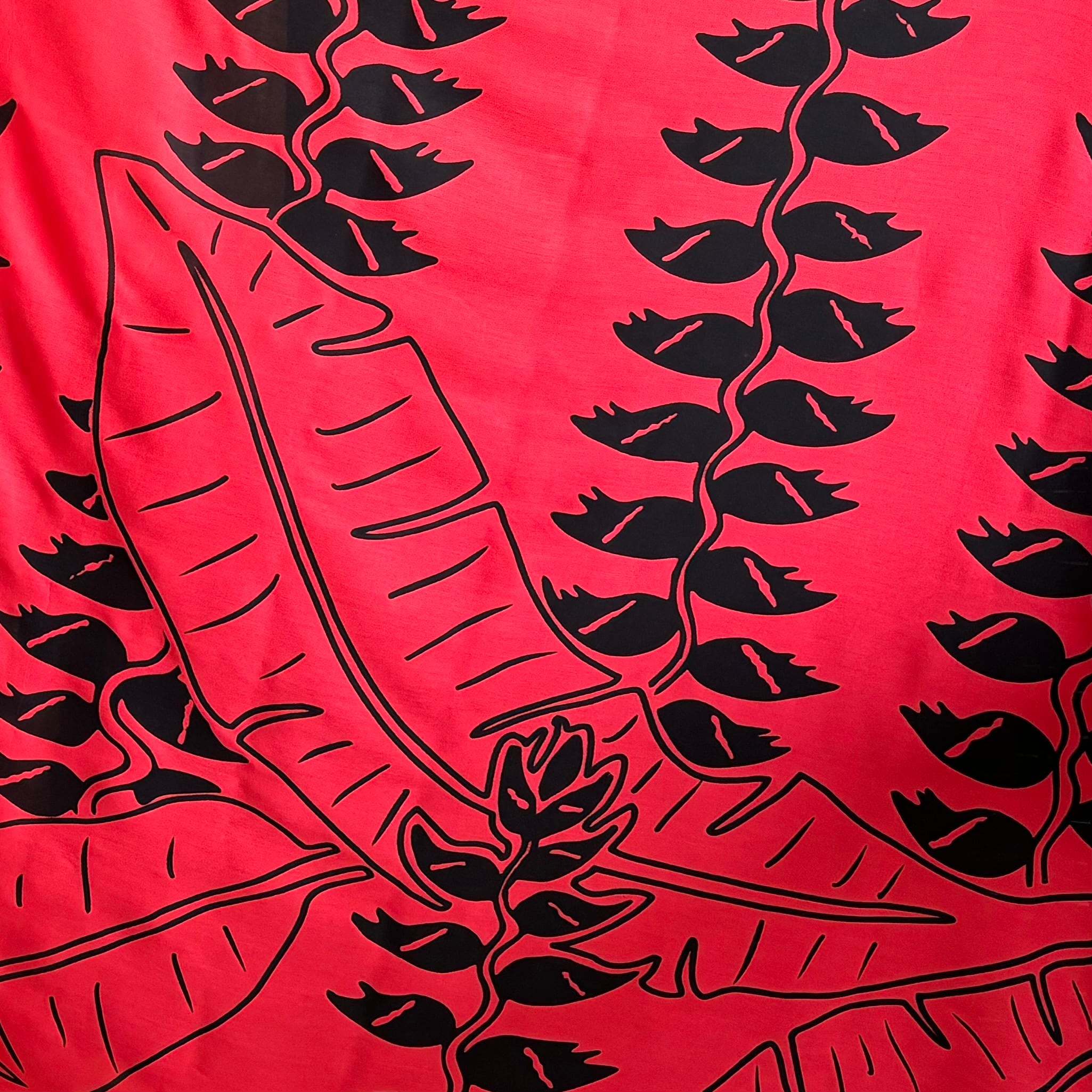 パレオ 【HANGING HELICONIA-RED-BLACK】ハワイ直輸入 パレオ 大判