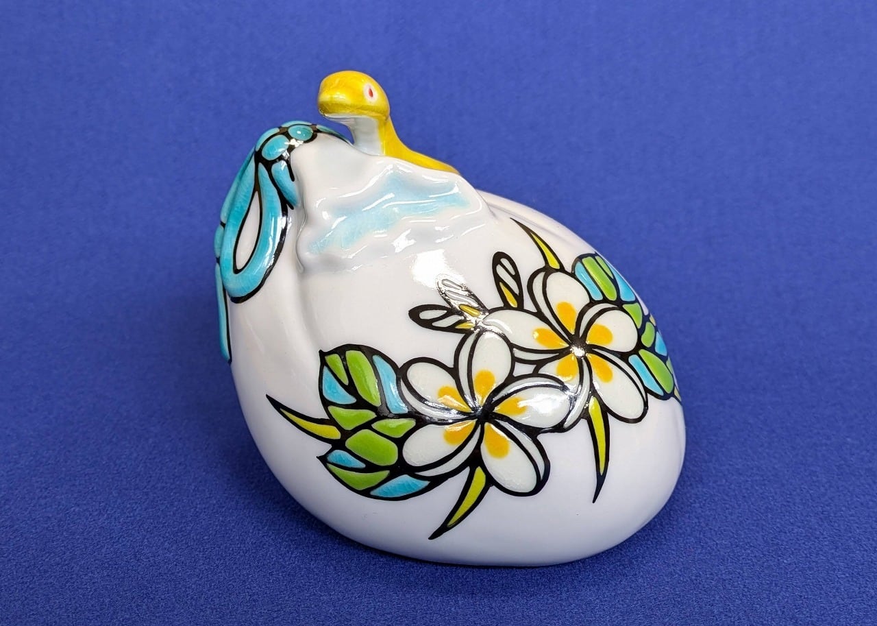 干支置物 「巳」 プルメリア | SINSAIGAMA