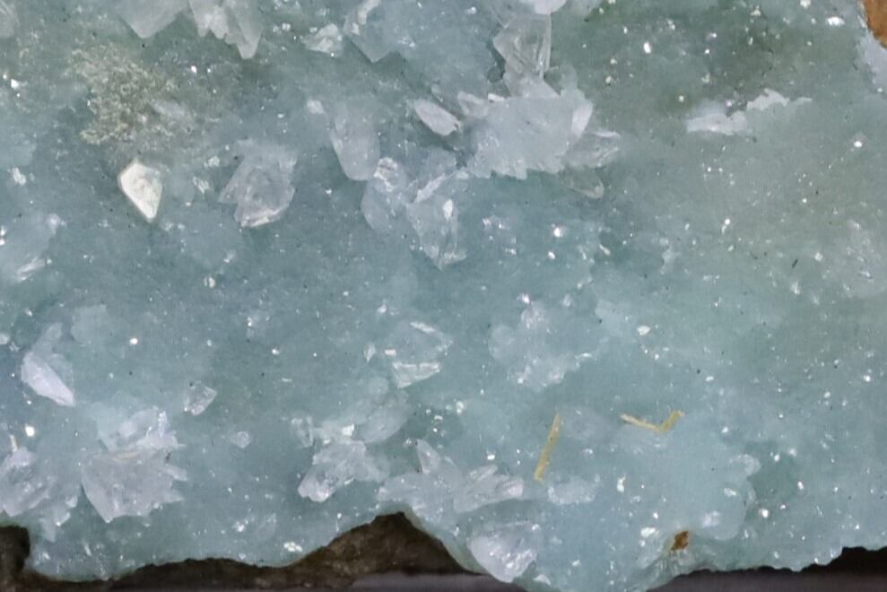 美ブルーのキラキラ 天然 ヘミモルファイト クラスター 【2019年閉山