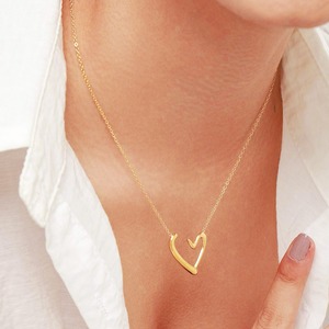 T21MV0928 - Imperfect Love  Necklace