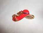 赤帽子のブローチ(ビンテージ) vintage brooch (red color hat)