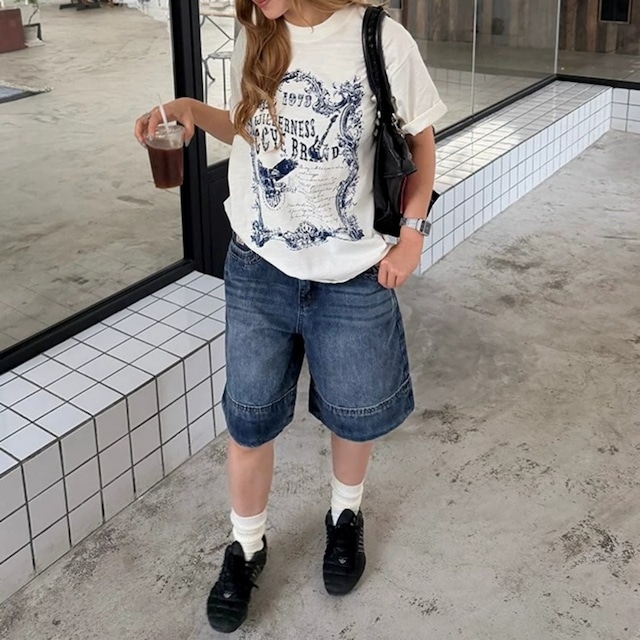 オーナメントフレームグラフィックTシャツ 2col R02450