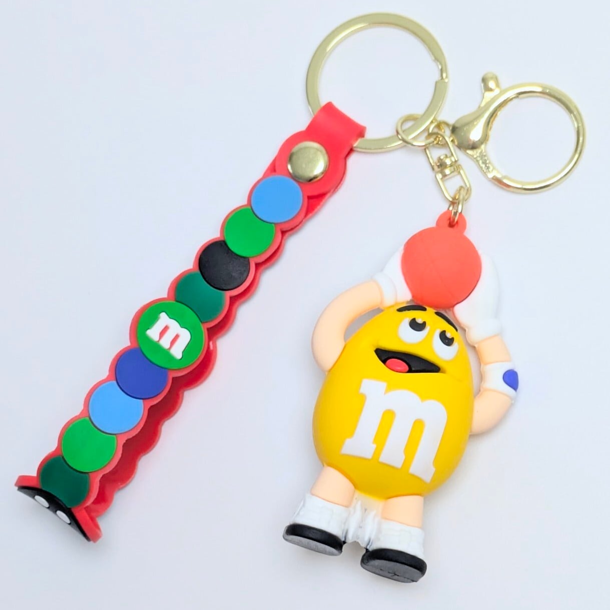 【 m&m's  ( エムアンドエムズ )  】3D Rubber KeyHolder / 3Dラバーキーホルダー バスケットボール / YELLOW〚アメリカン雑貨 アメトイ〛