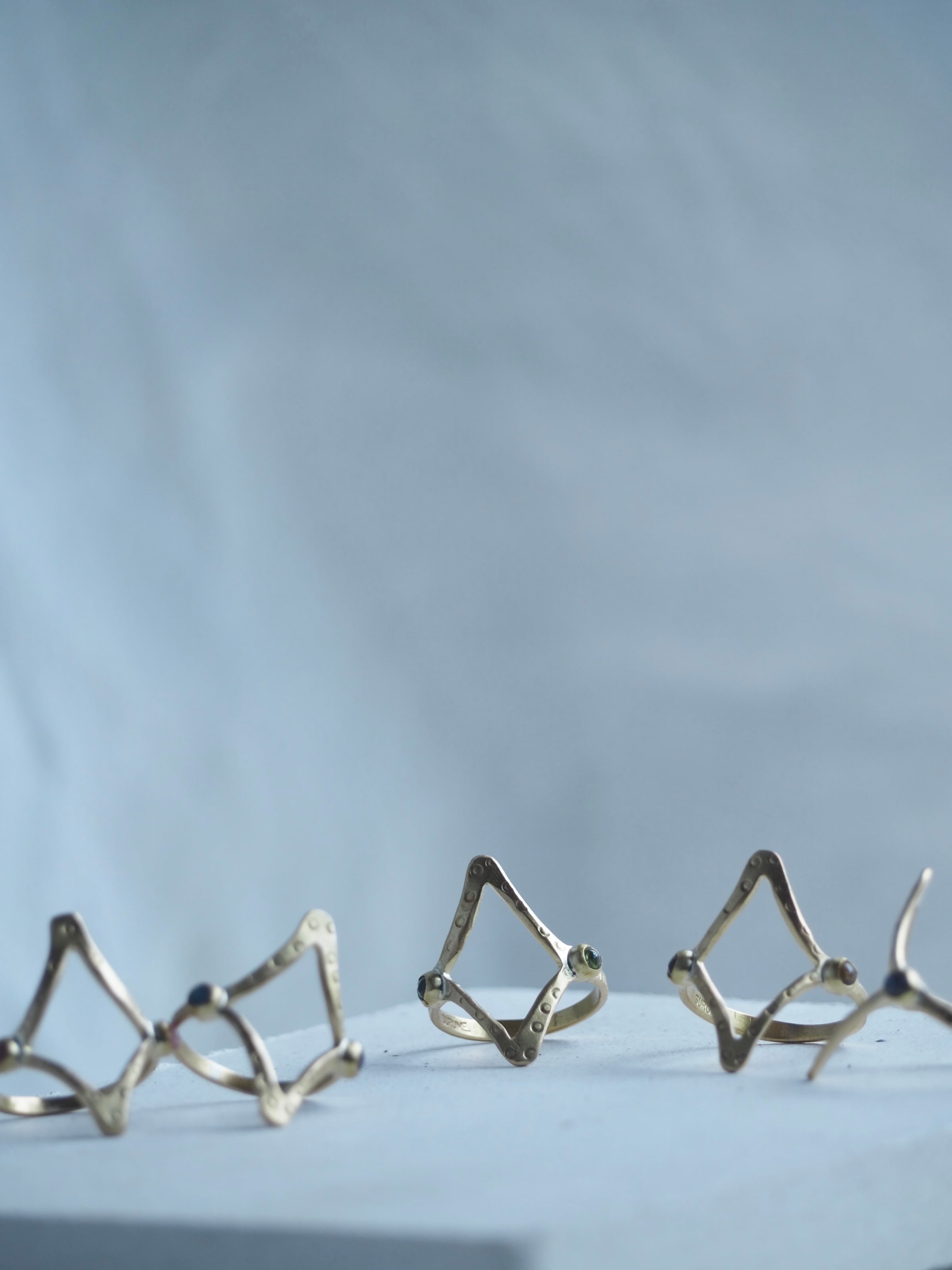 TWINKLE STONE RING