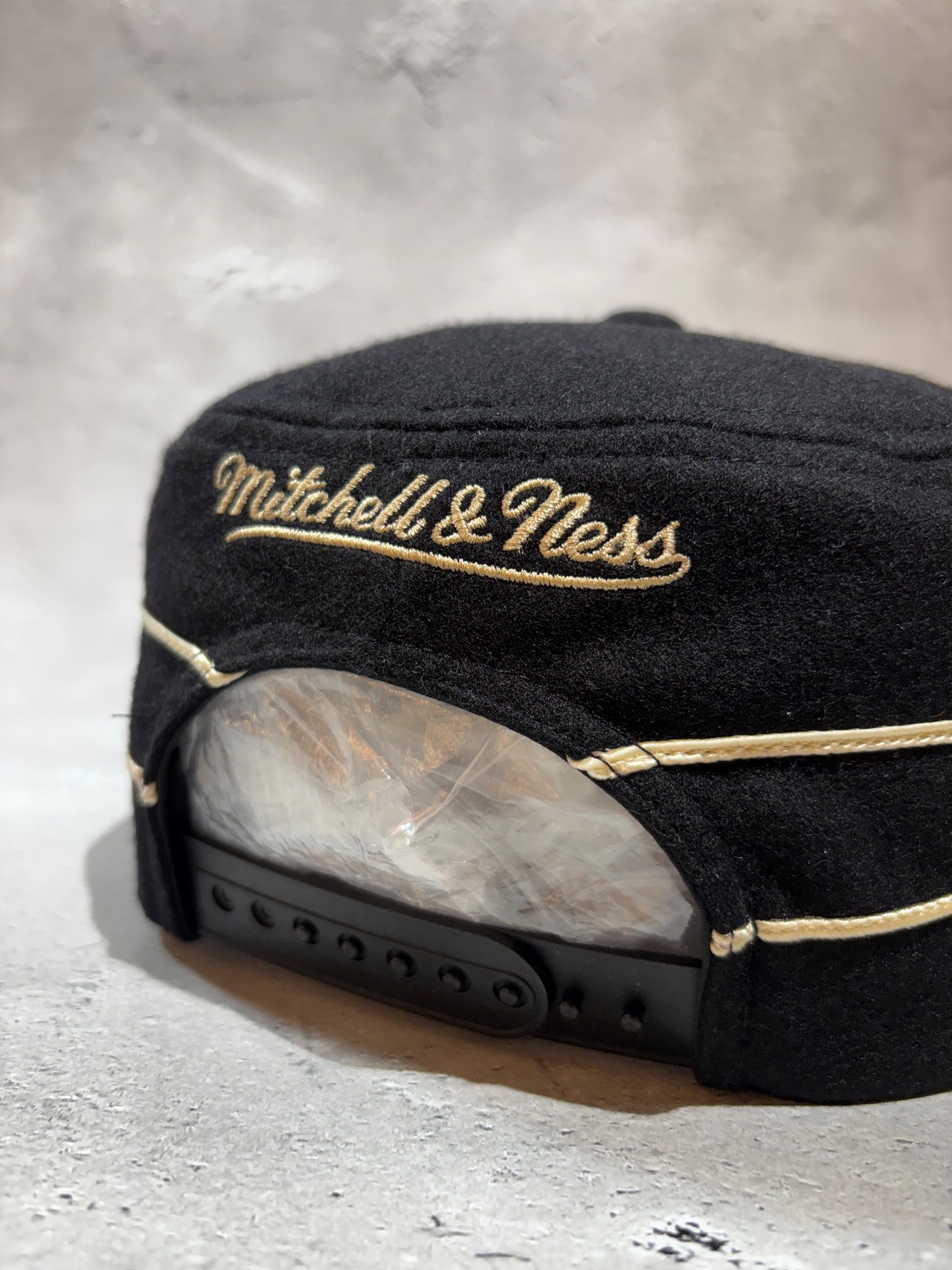 Mitchell＆Ness/ミッチェルアンドネス NBA シカゴ・ブルズ Retro Roots  ピルボックス キャップ ブラック